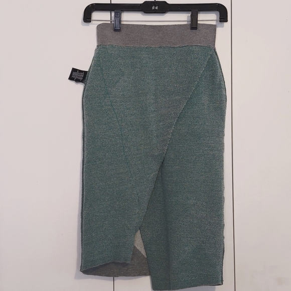 Moth for Anthropologie Chevron Striped Faux Wrap Knitted Pencil Skirt Size XSP - Picture 15 of 16